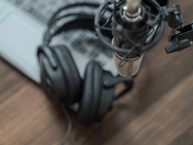 声優のマイクの画像